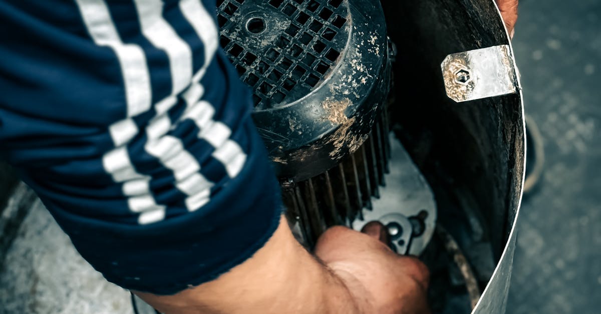 A Step-by-Step Approach to Installing Kitchen Sinks