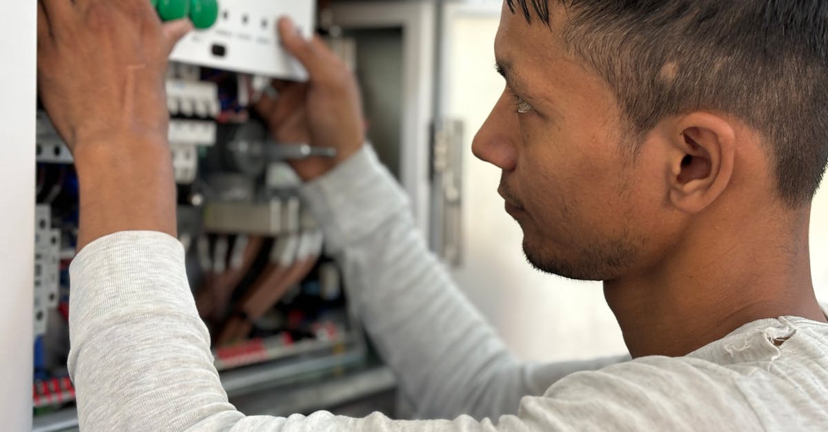 Red Flags to Watch Out for When Choosing an Appliance Repair Technician